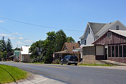 Kingswood from Bridge, New Centerville.jpg