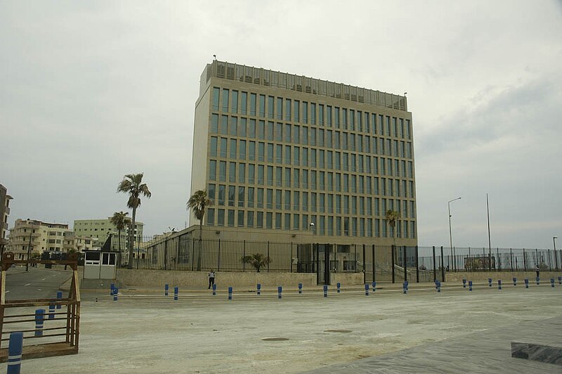 File:L'Havana ambaixada EUA.jpg