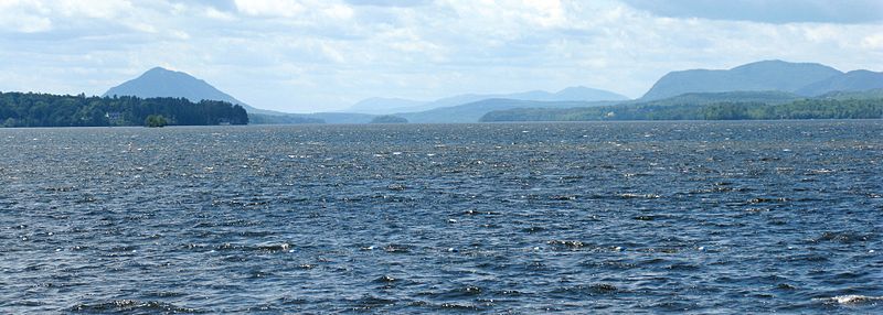 File:Lac Memphremagog pano.jpg