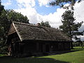 English: Ethnographic Park in Olsztynek - 27. 19th century hut No 2 from Kaborno near Olsztyn, original. Polski: MBL Olsztynek - 27. Chałupa nr 2 z Kaborna, XIX w., oryginał