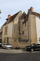 Maison rues Chapelains Duguet Cosne Cours Loire 3.jpg