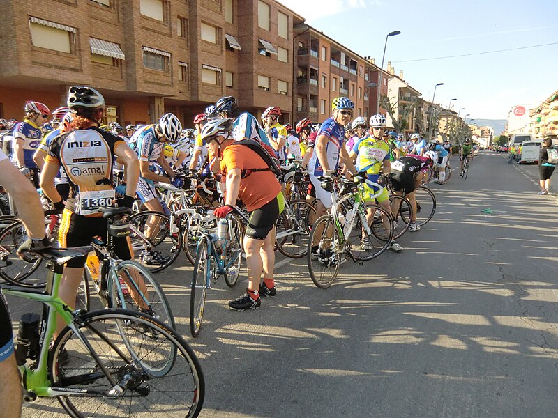 File:Marcha Cicloturista Ribagorza 2012 018.JPG