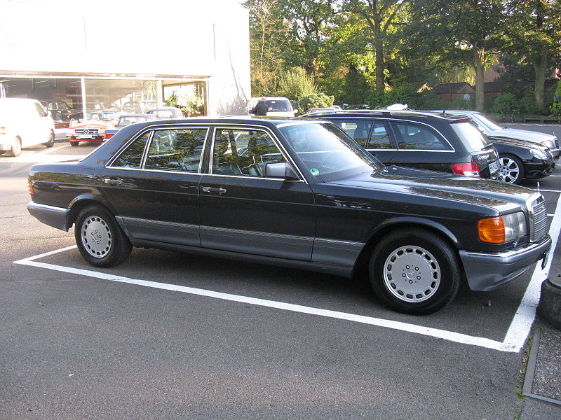 File:Mercedes-Benz 560 SEL W126 (10542577806).jpg