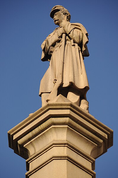 File:Meriden, CT - Soldiers Monument 01.jpg