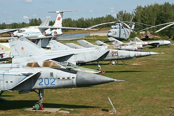 Various MiG fighter aircraft, from MiG-31 to MiG-9 at Central Air Force Museum Monino