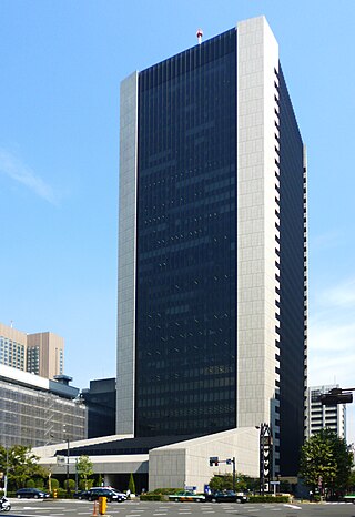 <span class="mw-page-title-main">Mizuho Bank Uchisaiwaichō Head Office Building</span> Office in Tokyo, Japan
