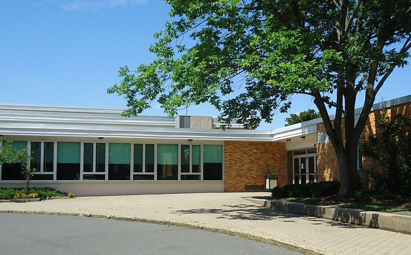 File:New Providence NJ school entrance.jpg