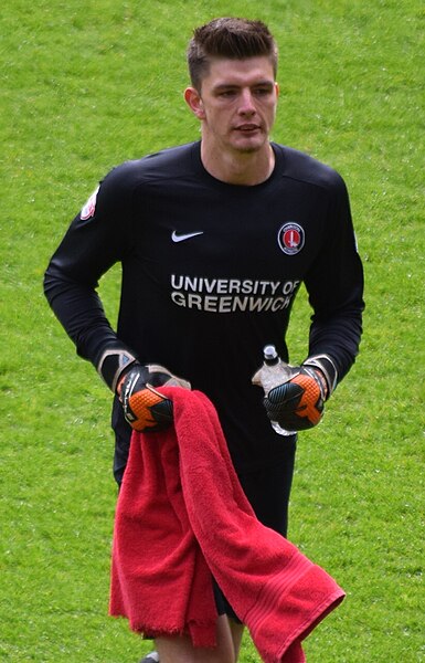 Pope playing for Charlton Athletic in 2016