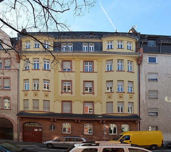 File:Offenbach, Senefelderstraße 55.jpg