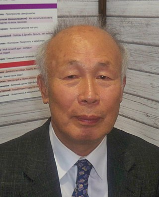 <span class="mw-page-title-main">O Seyeong</span> South Korean poet, critic, and educator (born 1942)