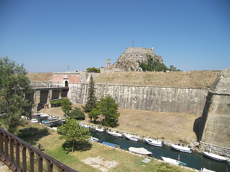 File:Old Fortress Contrafossa and Bridge.jpg