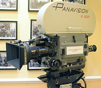 Panavision cinematic camera R-200deg Panavision movie camera.JPG