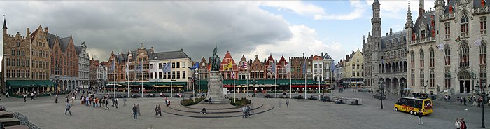 Плошча Гротэ Маркт (De Grote Markt).