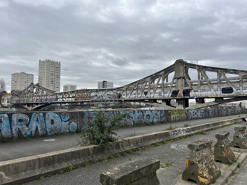 File:Passerelle Industrielle Ivry Charenton - Ivry-sur-Seine (FR94) - 2024-03-09 - 1.jpg