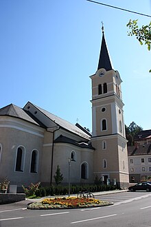Paternion - Pfarrkirche Hl Paternianus.jpg