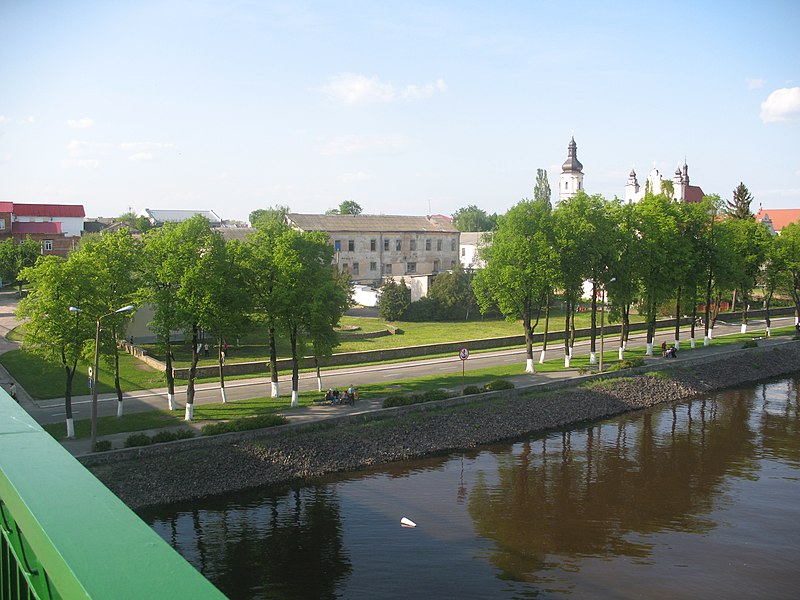 File:Pinsk View-from-Pina-river-bridge.jpg