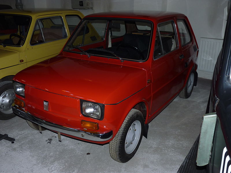File:Polski Fiat 126p at the Muzeum Inżynierii Miejskiej in Kraków 2 (6).JPG