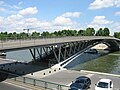 La passerelle, vue depuis le quai Anatole-France.