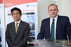 Davey as Energy Secretary (right) with Prime Minister of Japan Shinzo Abe, 2014 Prime Minister of Japan (13895756480).jpg