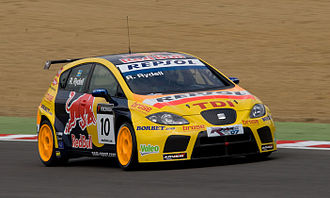 A Diesel 2000 SEAT Leon TDI competing in the 2008 World Touring Car Championship. Rickard Rydell 2008 Brands Hatch.jpg