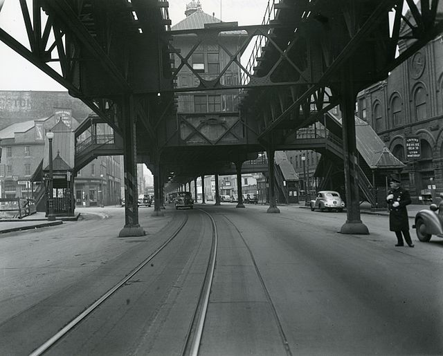 Rowes Wharf station on the Atlantic Avenue Elevated in 1942 – four years after closure – just before being demolished