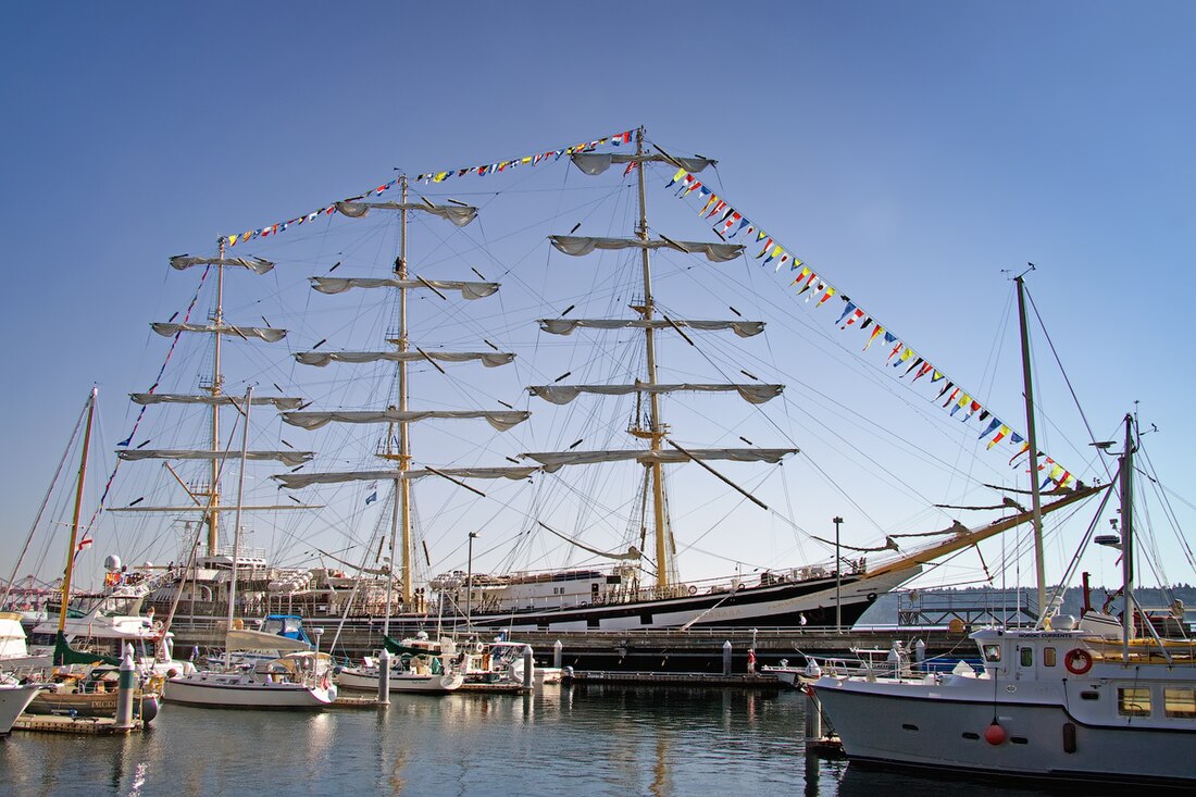 Pallada (tallship)