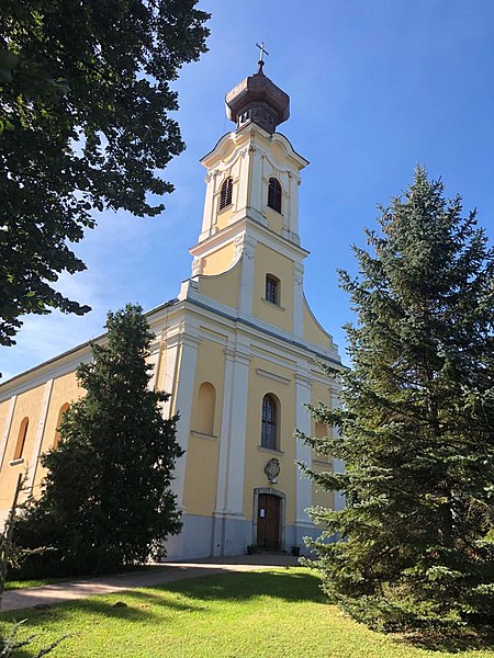 File:Saint Andrew Roman Catholic Church in Balatonendréd.jpg