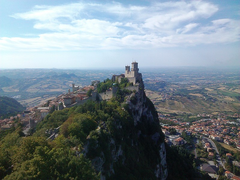 File:San Marino - panoramio (1).jpg