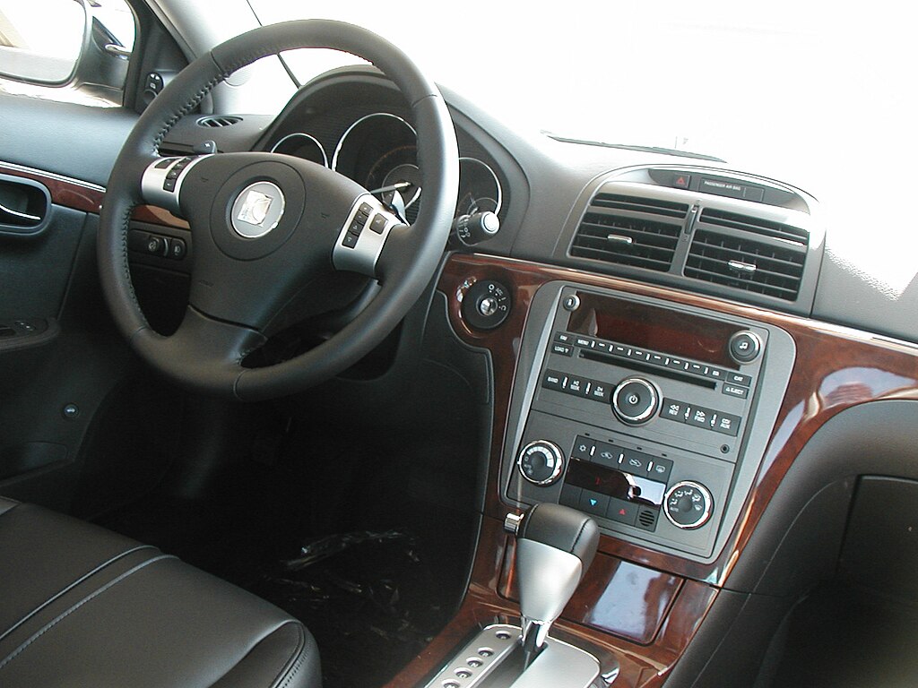 File Saturn Aura Interior Jpg Wikimedia Commons