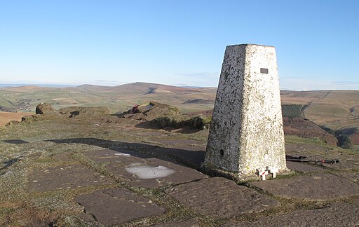 Shutlingsloe Summit - geograph.org.uk - 3323865