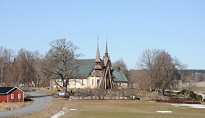 How to get to Sköldinge with public transit - About the place