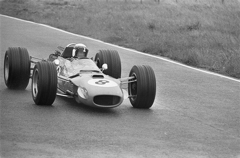 File:Stewart at 1968 Dutch Grand Prix (5).jpg