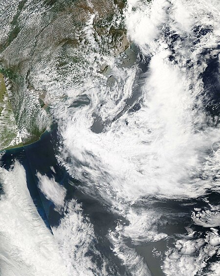 Tập_tin:Subtropical_Cyclone_on_2010-11-17_0121Z.jpg