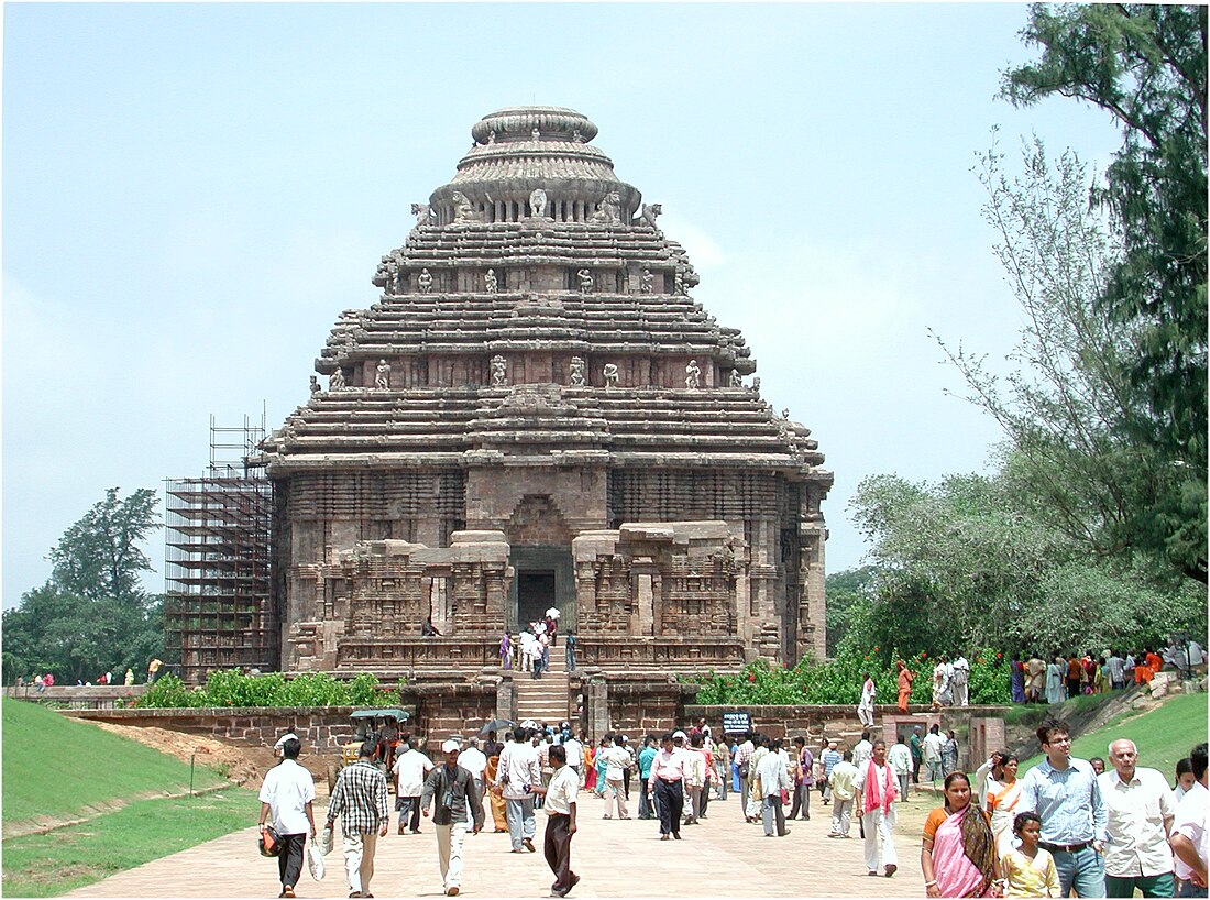 File:Sun Temple Konark 11087.jpg