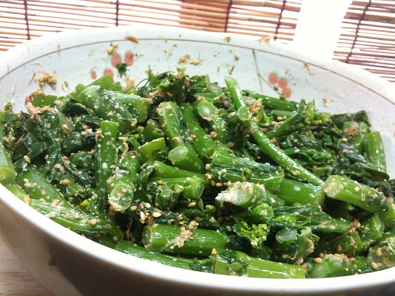 File:Tenderstem broccoli dressed with sesame sauce 002.jpg