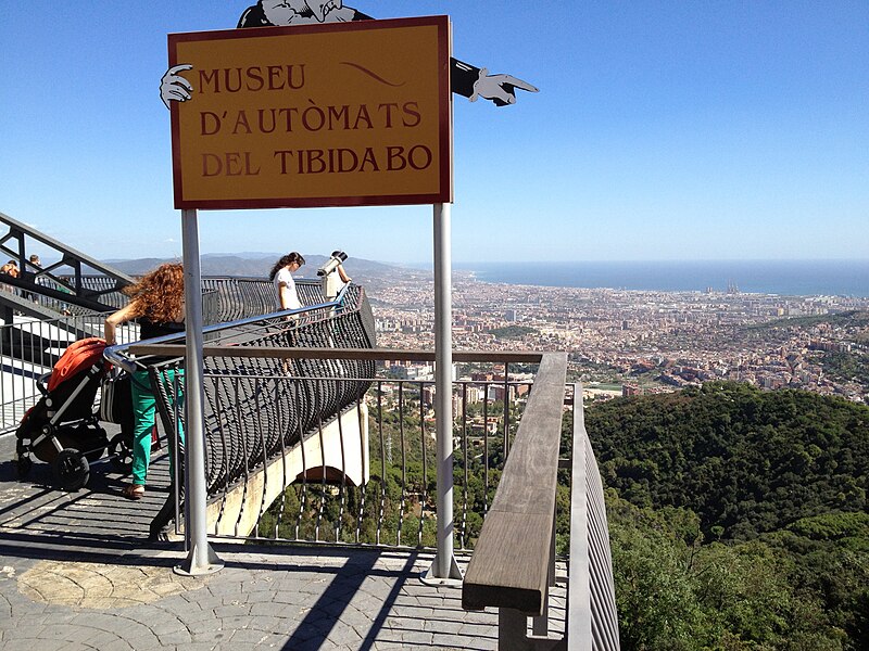 File:Tibidabo Barcelone 2012 - 10 (8021418181).jpg