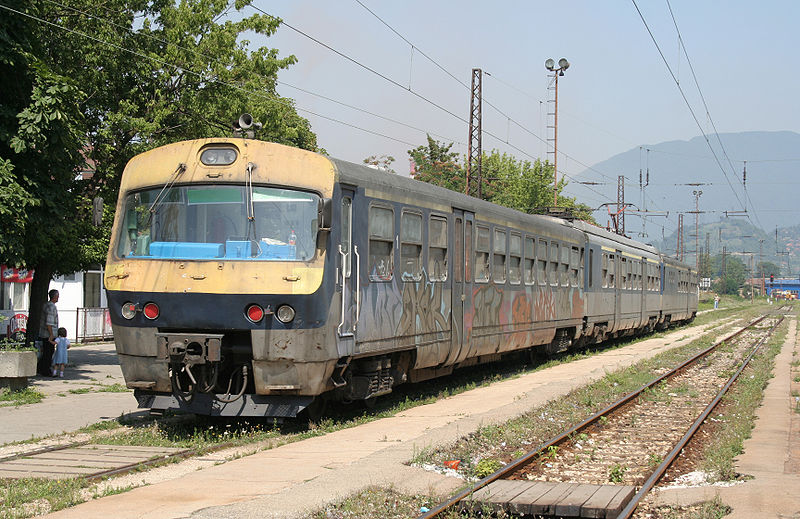 File:Train Bosnia Zenica 08-08-2008.jpg