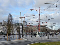 Tram près de la porte de Pantin.