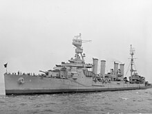 USS Milwaukee (CL-5) off New York City, circa in August 1943 (19-N-51513).jpg