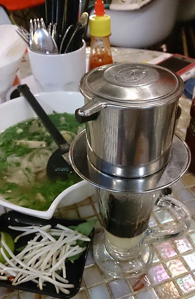 File:Vietnamese coffee 2.jpg