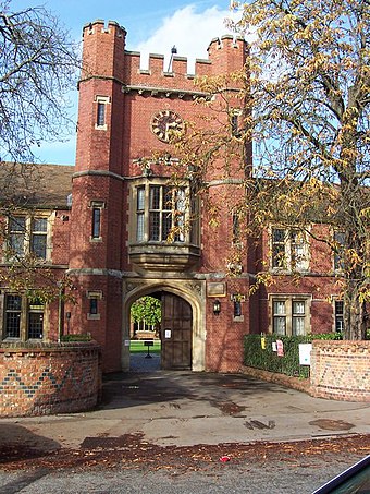 Wantage Hall gatehouse, built 1908, is the oldest hall at the university