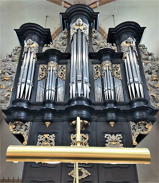 File:Wehrden, St. Josef (Mayer-Orgel) (0).jpg