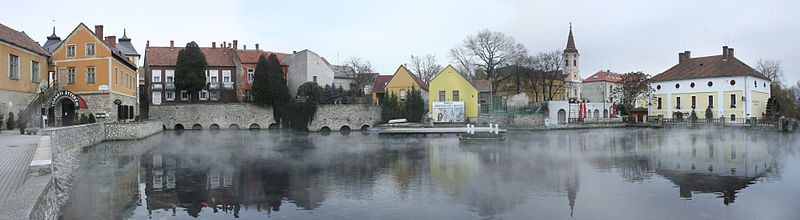 File:Winter-panorama Tapolca - Hungary.jpg