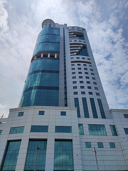 File:Wisma Sanyan (230922-1256).jpg