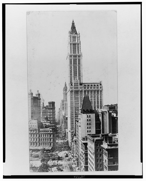 File:Woolworth Building & B'way south LCCN96502135.jpg