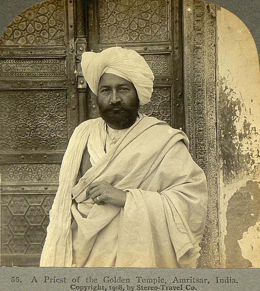 File:"A Priest of the Golden Temple," from a stereoscopic viewing set, 1908.jpg