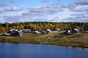 Вид на деревню (Оксовское озеро)