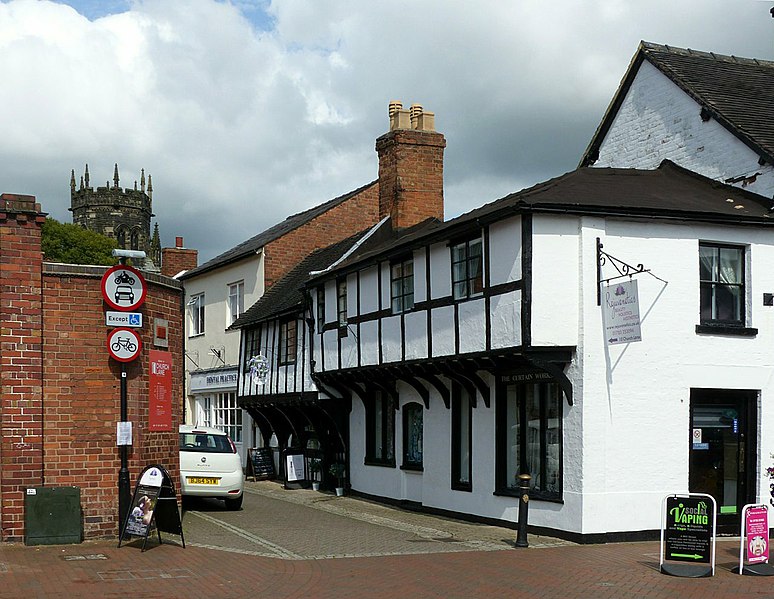 File:10 Church Lane and 35 Mill Street, Stafford.jpg