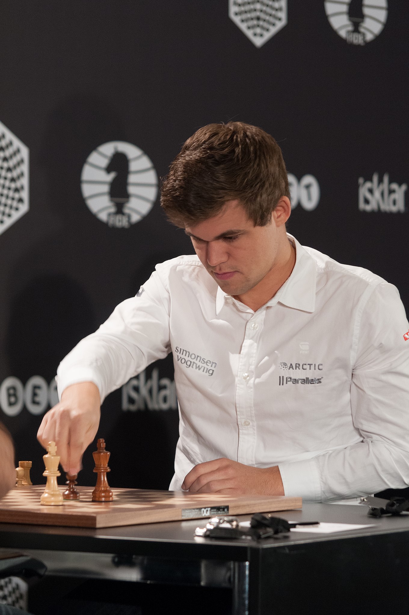 File:Magnus Carlsen in 2023.jpg - Wikipedia