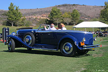 Walter M. Murphy Co. 220px-1930_Duesenberg_J_Murphy_Disappearing_Top_Torpedo_Convertible_Coupe_-_rvl_%284610453396%29